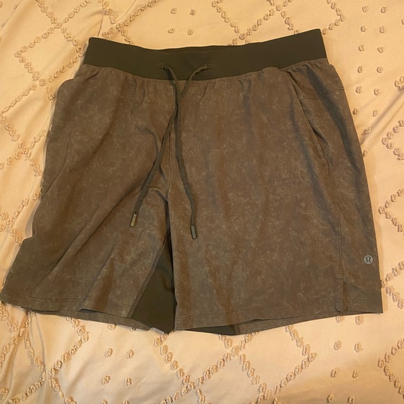 Lululemon Zeroed In Linerless Short 7" - Picture 2 of 5